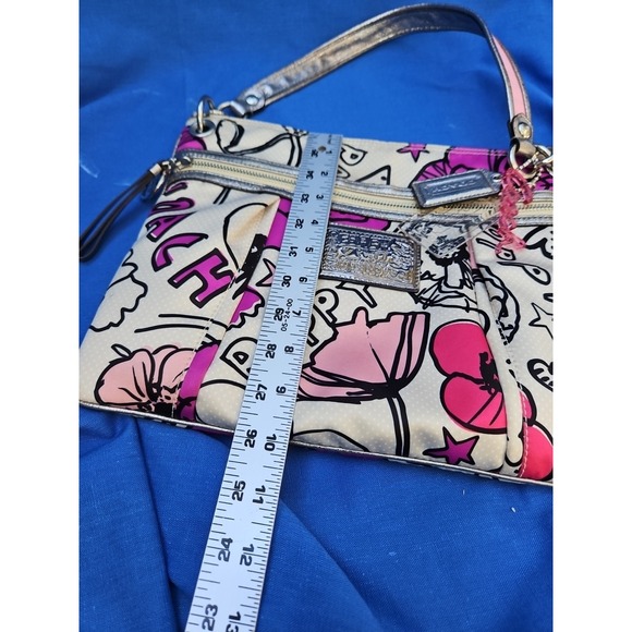 Coach Poppy Graffiti Kyra Purse Crossbody Pop Art Pink Metallic - Picture 6 of 14